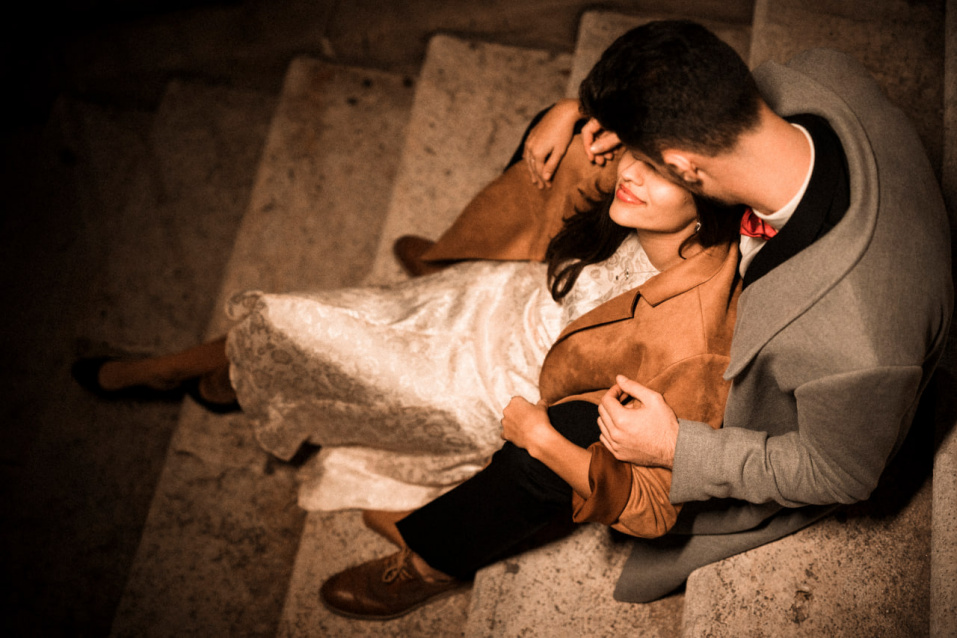Заказать фотосессию Love Story - в студии на двоих от сети фотостудий Fashion Box в Кемерово
 – фото № 1