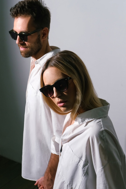 Заказать фотосессию Love Story - в студии на двоих от сети фотостудий Fashion Box в Кемерово
 – фото № 12