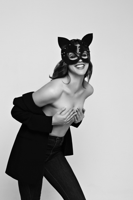 Заказать фотосессию в стиле Ню - профессиональный фотограф сети фотостудий Fashion Box в Кемерово 

 – фото № 2