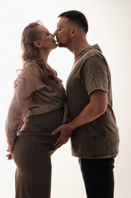 Заказать фотосессию в ожидании чуда - в студии от компании Fashion Box в Кемерово – фото № 15