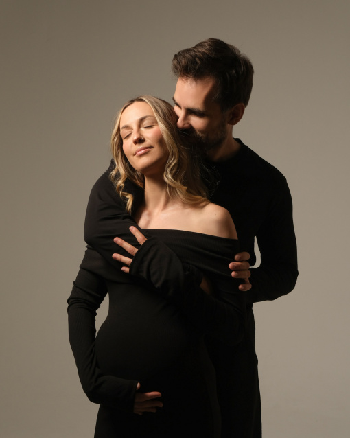 Заказать фотосессию в ожидании чуда - в студии от компании Fashion Box в Кемерово – фото № 3