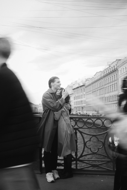 Заказать фотосессию Love Story - в студии на двоих от сети фотостудий Fashion Box в Кемерово
 – фото № 38