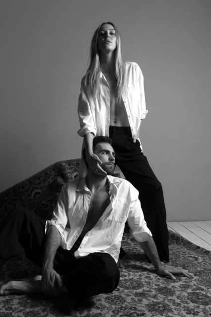Заказать фотосессию Love Story - в студии на двоих от сети фотостудий Fashion Box в Кемерово
 – фото № 18