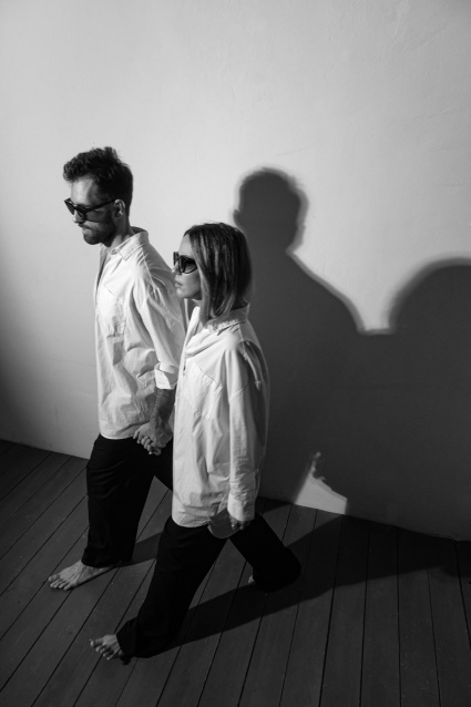Заказать фотосессию Love Story - в студии на двоих от сети фотостудий Fashion Box в Кемерово
 – фото № 13