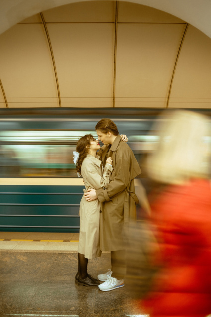 Заказать фотосессию Love Story - в студии на двоих от сети фотостудий Fashion Box в Кемерово
 – фото № 35