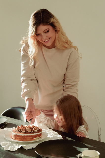 Заказать семейную фотосессию в студии - от сети фотостудий Fashion Box в Кемерово
 – фото № 18